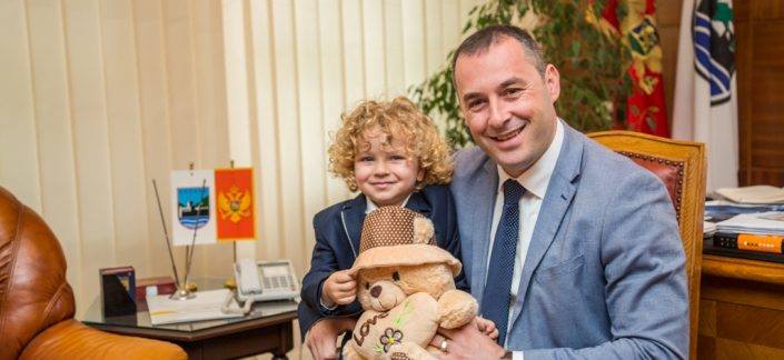 na slici se nalaze Uković i Šćekić