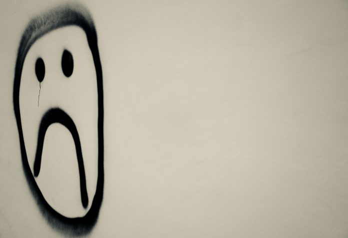 Svijet se ne vrti oko vas, pa se nemojte tako ni ponašati. Kada neko nešto radi ili govori, to uopšte ne mora da ima veze s vama. Ako sumnjate da se nešto odnosi na vas, a niste sigurni, bolje je da se ne upuštate u rasprave već krenite svojim putem. To je bolja odluka za vaše psihičko zdravlje, ali i za kvalitetne međuljudske odnose.