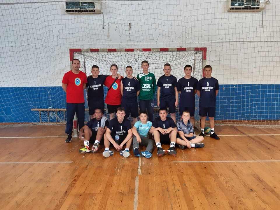 ucenici, rukometasi ju oš radomir mitrovic