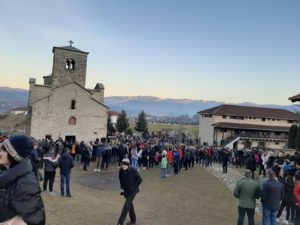 Više hiljada građana Berana i večeras na molitvenu litiju