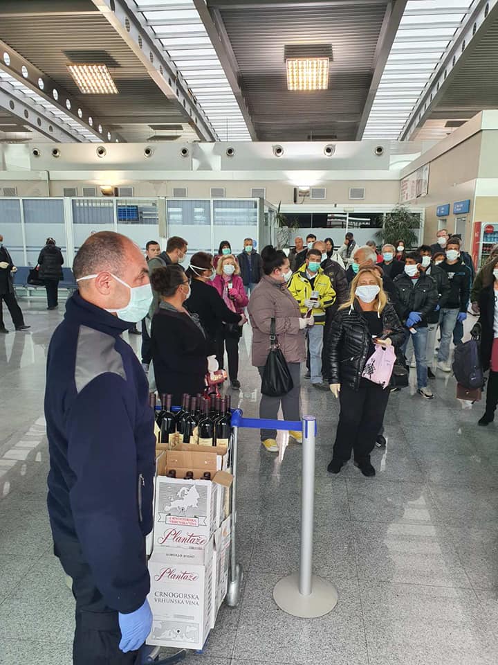 Ispraćaj srpskih državljana