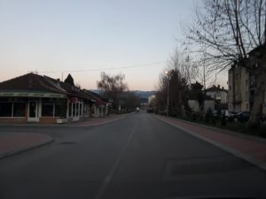 Vedro nebo u gradu iznad Berana