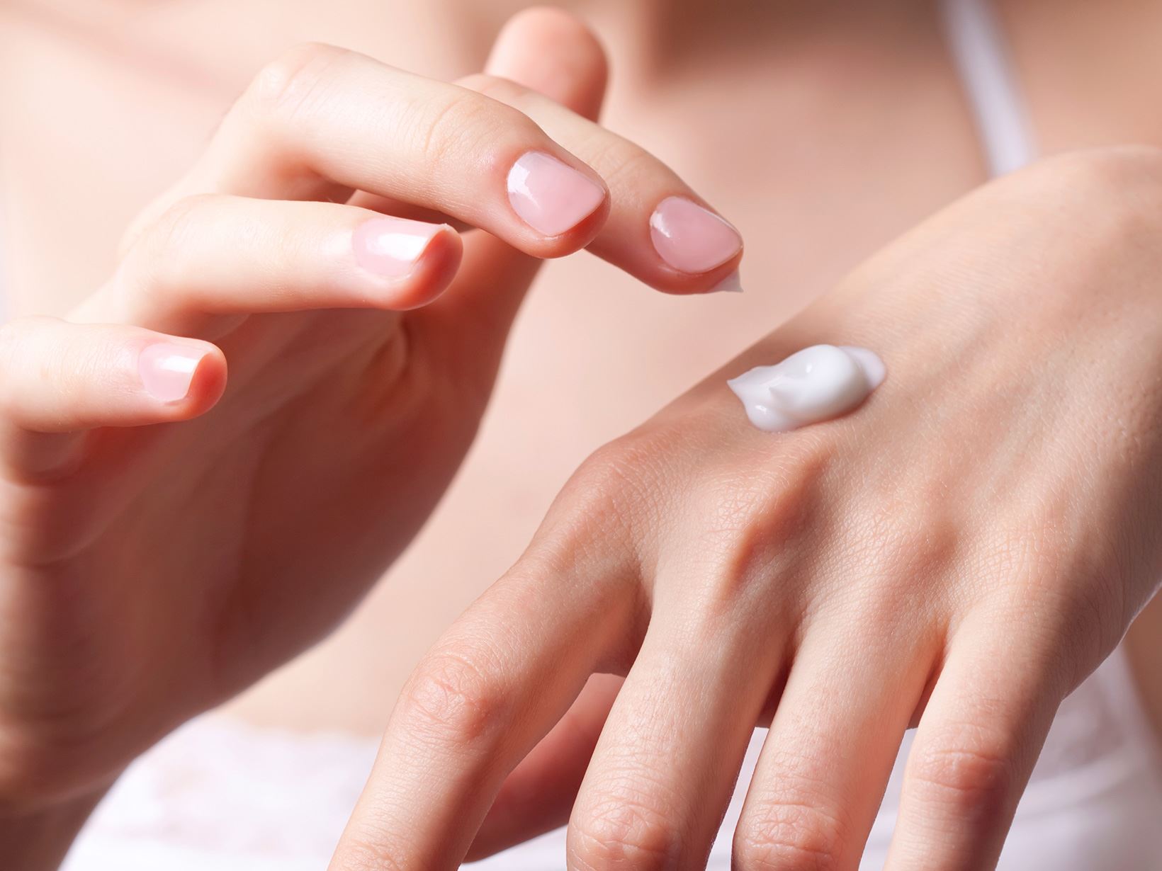 Dr Štilet: Neophodna hidratacija ruku