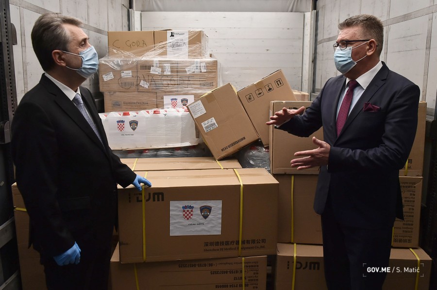 Mevludin Nuhodžić, medicinska oprema