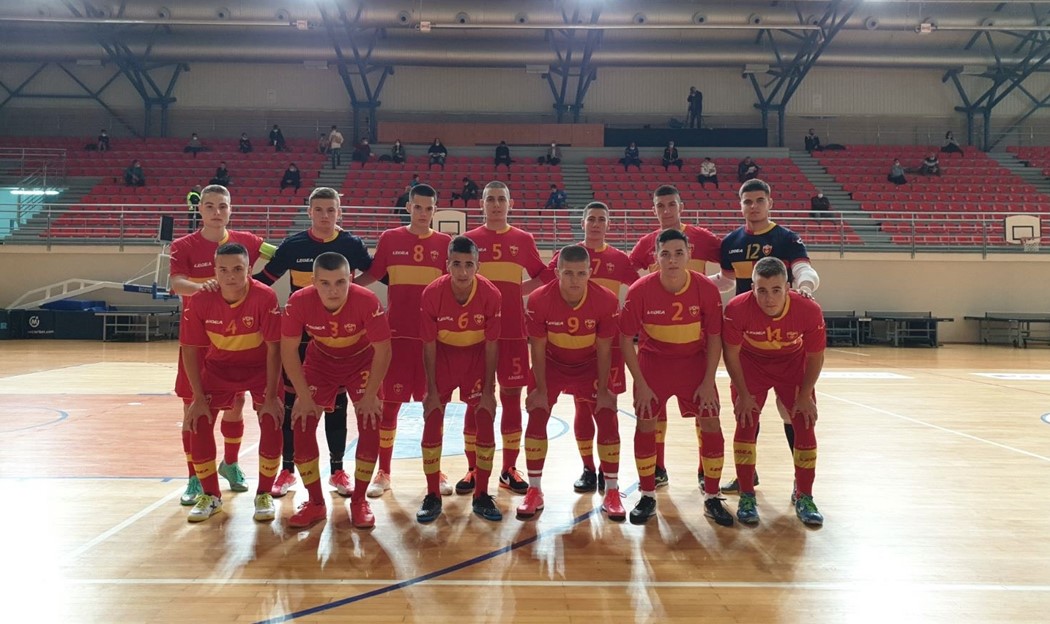 U-19 futsal reprezentacija Crne Gore, Stevo Ljesar, Srbija, poraz