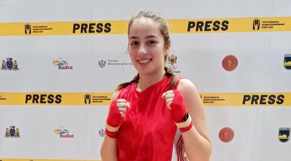 Nina Radenović, crnogorski boks, prvenstvo, medalja
