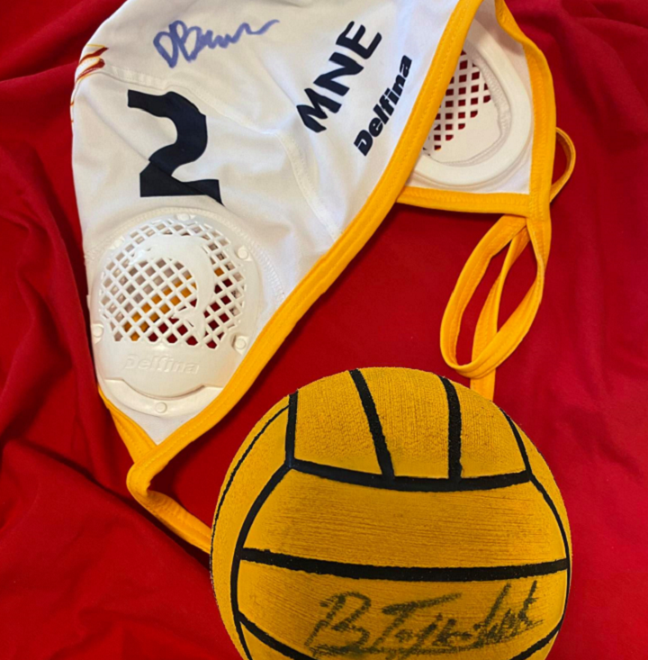 Oprema vaterpolista , aukcija, novac , liječenje djece