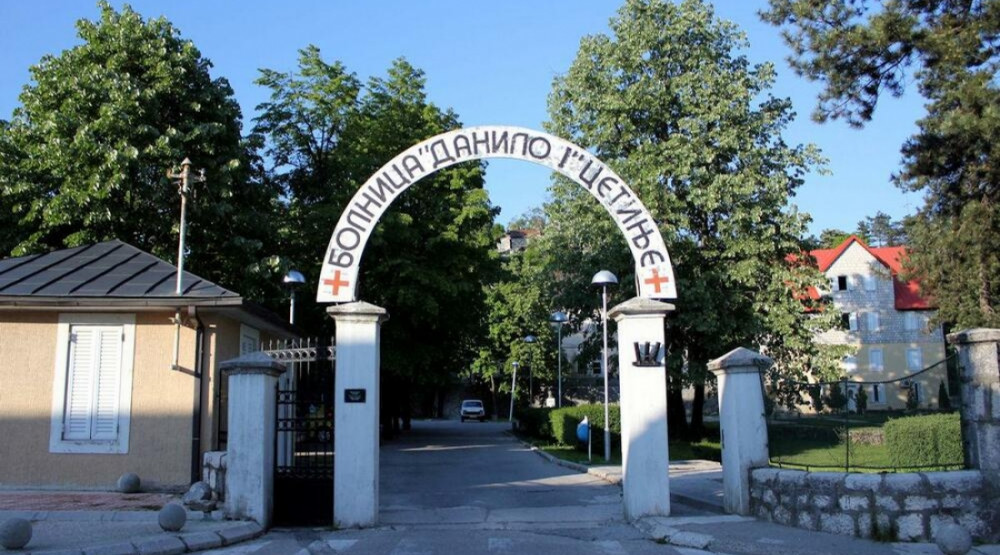 preminuo kovid pacijent