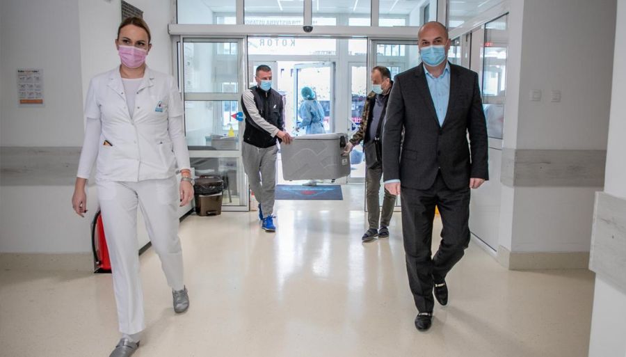 domu za stare 300 doza vakcine