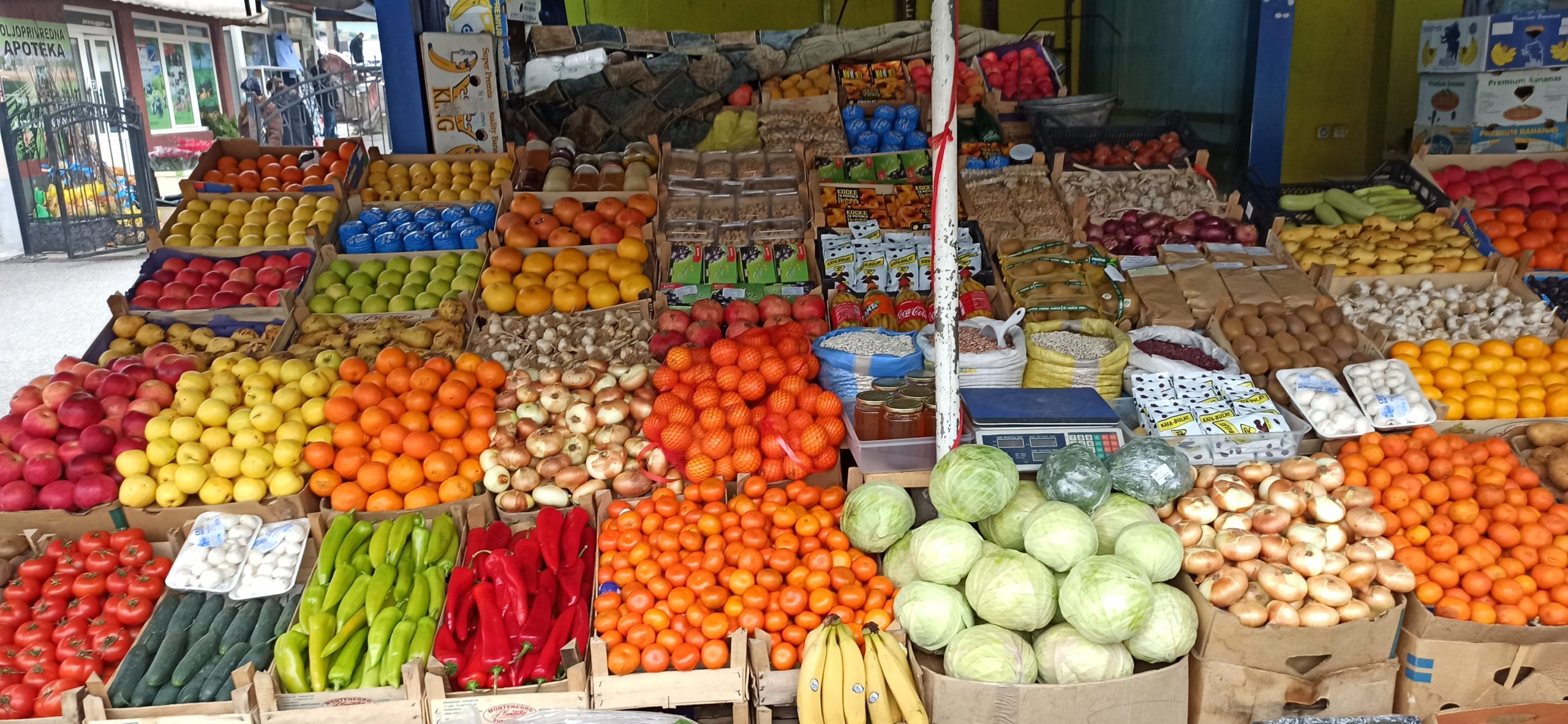 pojeftinili blitva i spanać