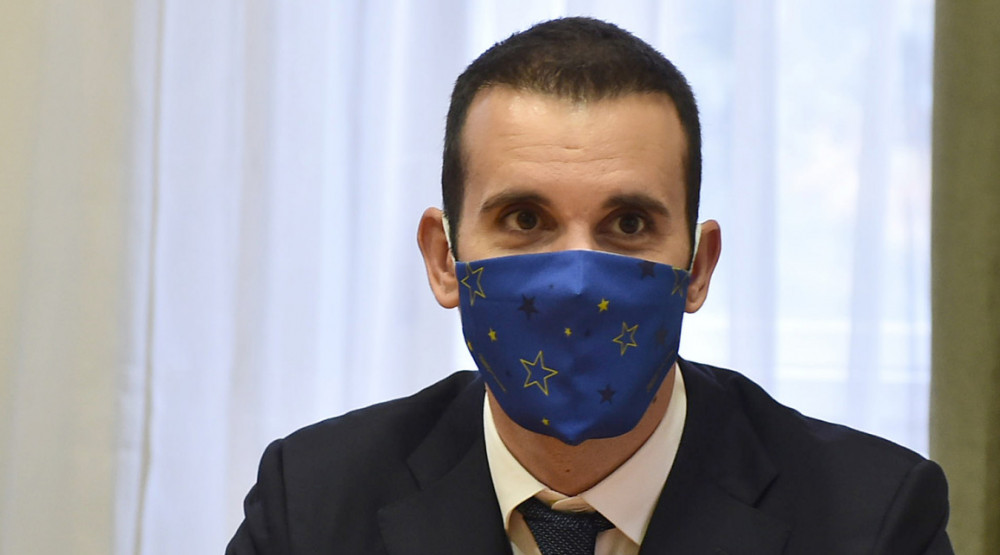 Spajić: Birao sam između bankrota države i pravdanja poslanicima