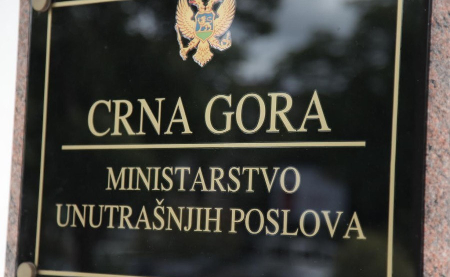 znaće se lokacija pozivaoca