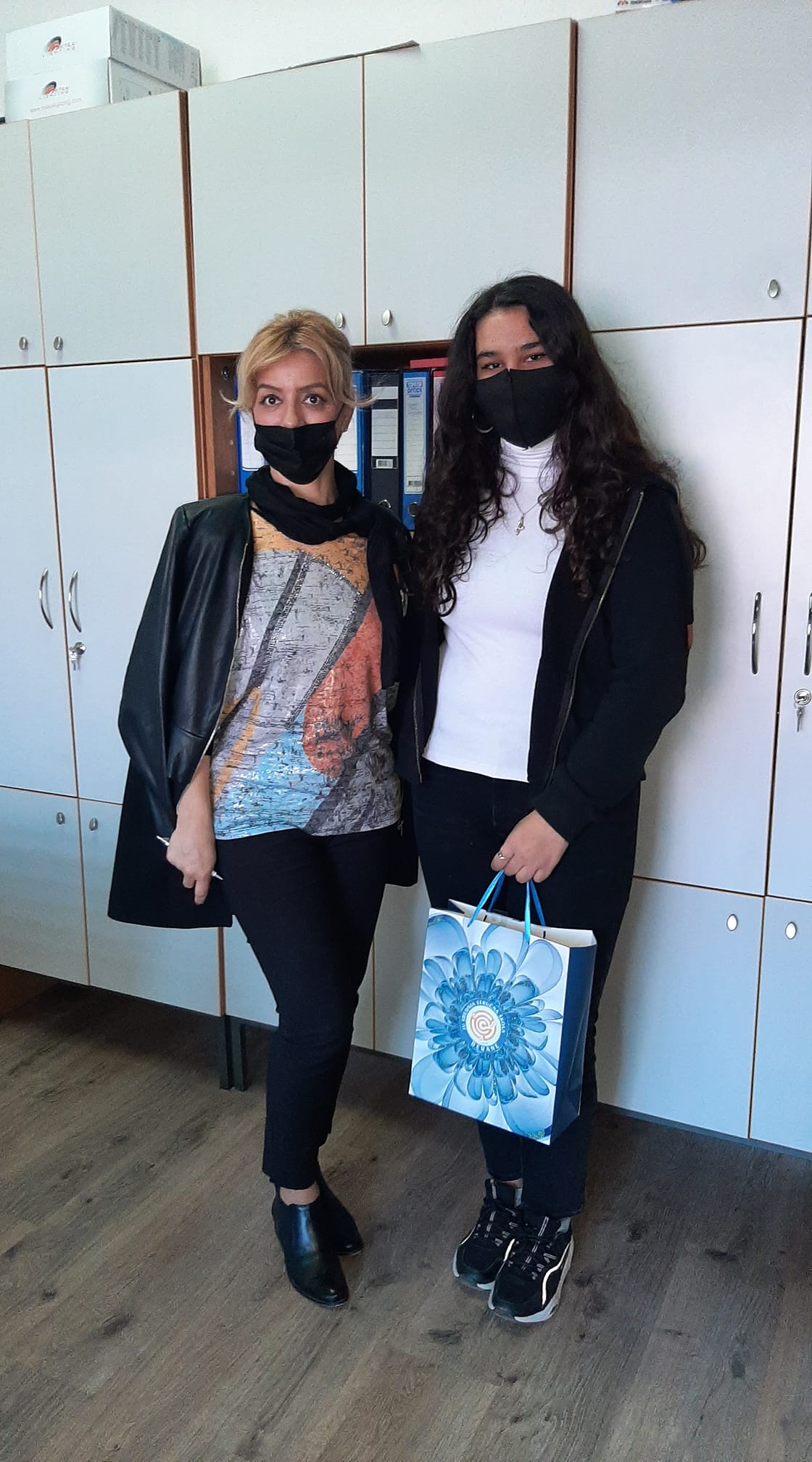 amina sa profesoricom