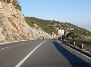 saobraća se po suvim kolovozila