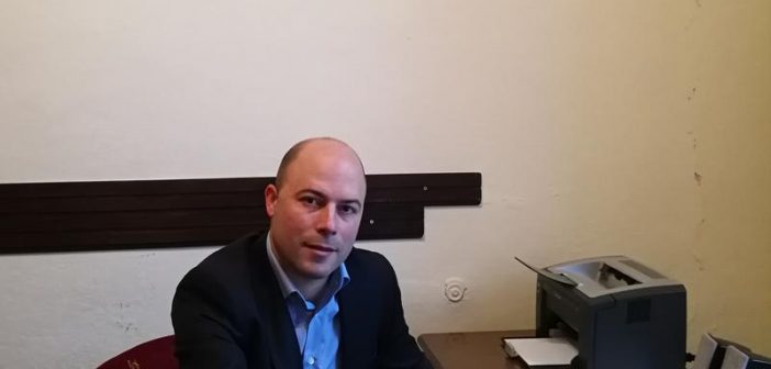 štitari dobijaju kombi vozilo