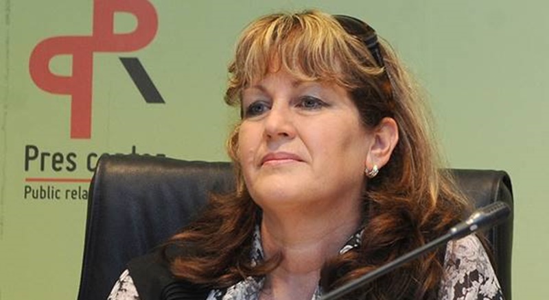 fakulteti duguju pola miliona