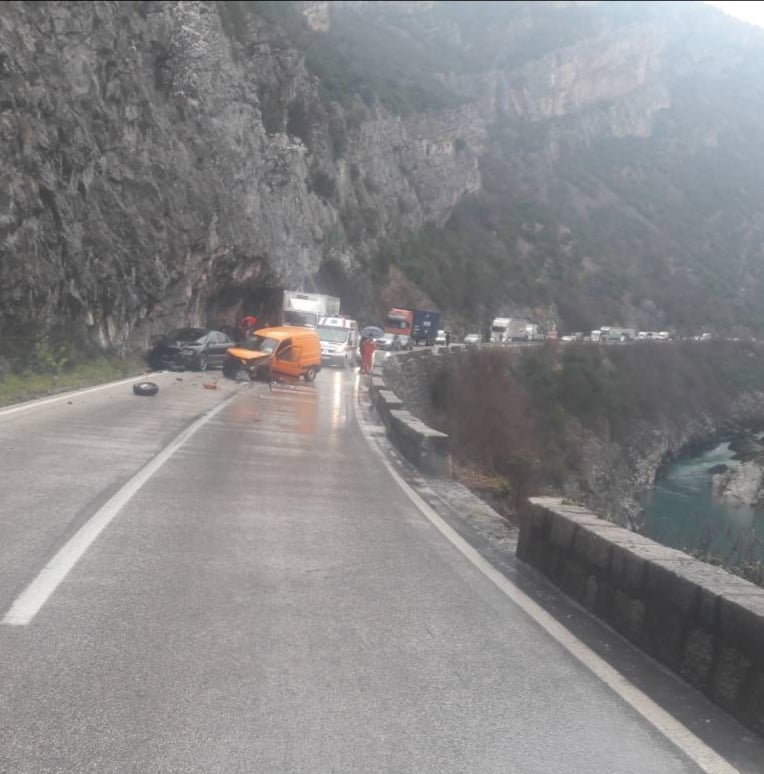 jedno lice povrijeđeno