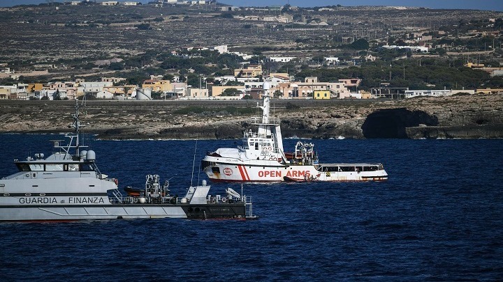 SOS Mediteran, brod, 130 migranata