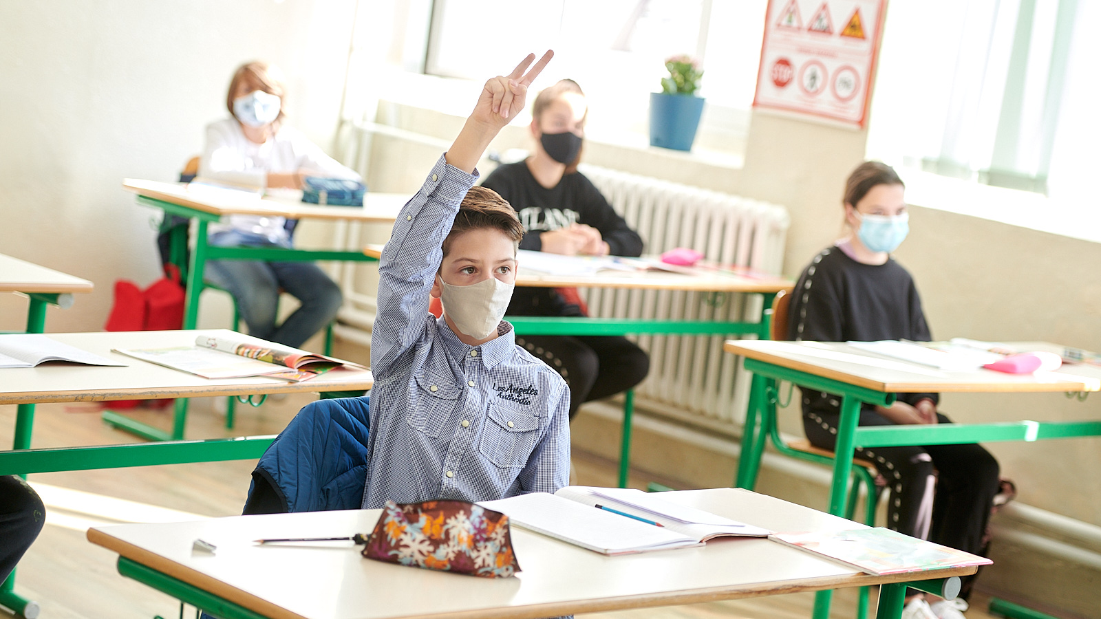 UNICEF, Udruženje Roditelji , Sindikat prosvjete Crne Gore, škole, đaci