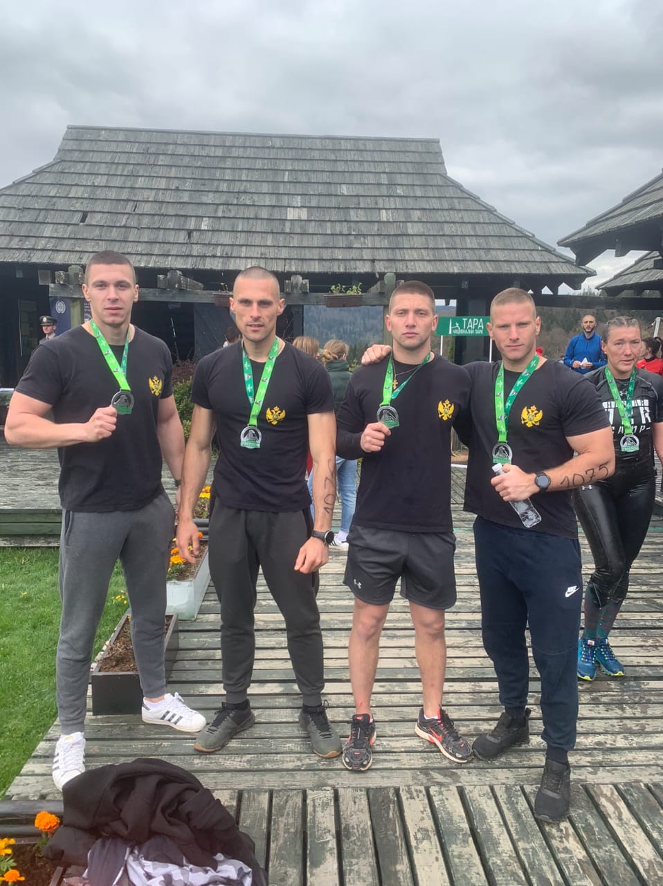 Protivteroristička jedinica, šesto mjesto, Srbija