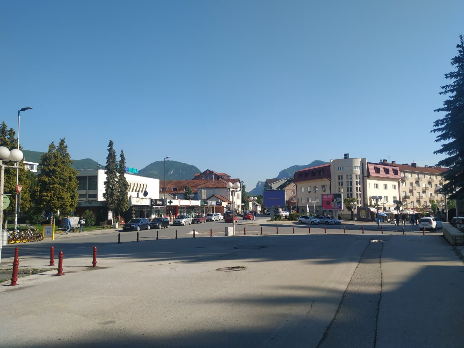 Sunčano i toplo jutro u Beranama