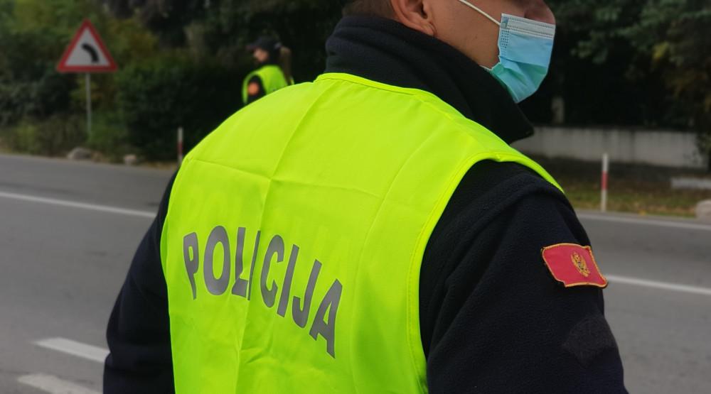policija