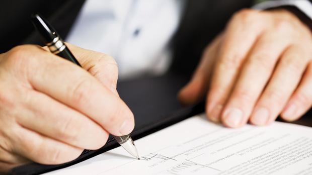 Potpis ugovora ilustracija