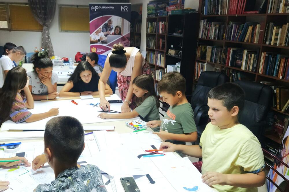 Realizovan projekat "Edukacijom do socijalizacije i integracije"