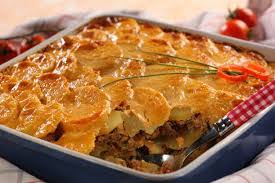 Musaka od krompira i mljevenog mesa
