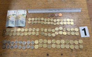 Rožaje: Lišen slobode osumnjičeni za trgovinu ljudima – primoravao svoje maloljetno dijete i žensku osobu na prosjačenje 