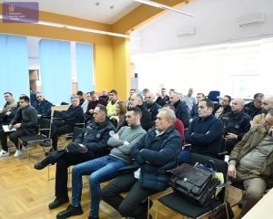 Održan sastanak ispitnih komisija za polaganje vozačkog ispita