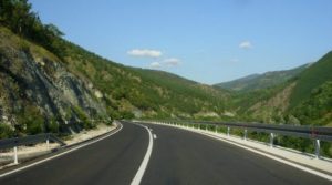 AMSCG: Vozači da poštuju saobraćajnu signalizaciju