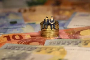 Počinje isplata aprilskih penzija: Prosjek 556,88 eura