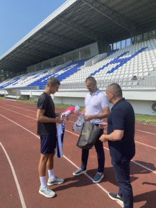 Mlada fudbalska nada Goran Barjaktarović dobio priznanje od MZ Novo naselje