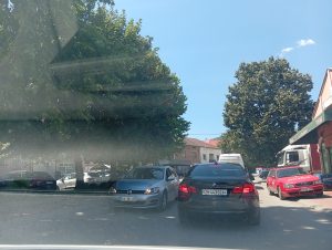 Vrućina ne zaustavlja život u Beranama