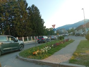 Nedelja veče u Beranama 