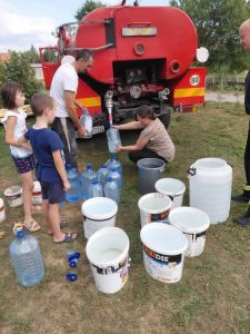 Vatrogasci i dalje dostavljaju vodu gradjanima beranske opštine