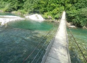 Žičani most na Limu propada
