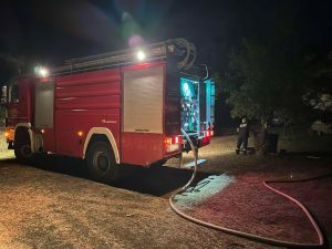 Vatrogasci na terenu, voda stiže do ugroženih