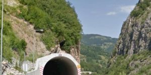 Neispravna svjetlosna signalizacija u tunelu Tifran kod Berana