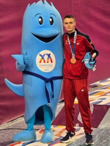Balša Vojinović donio bronzu Crnoj Gori u karateu