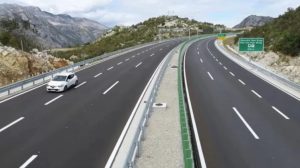 Više od 2,5 miliona vozila koristilo auto-put