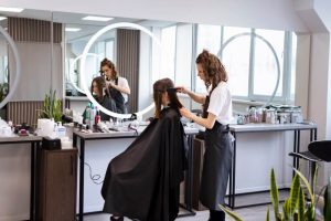 Kako preživjeti odlazak u frizerski salon