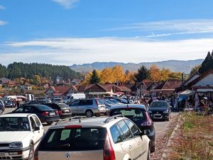 Velika gužva na beranskom buvljaku