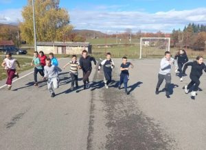 Održan jesenji kros u OŠ „Polica“